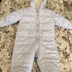 Quilted water-resistant snowsuit for baby